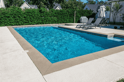 La piscine en béton vous assure un investissement solide et durable